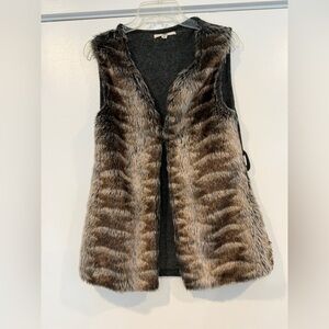 Cute brown faux fur vest